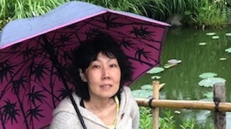 Do you like pink stockings?&nbsp;ピンクのストッキングはお好き？